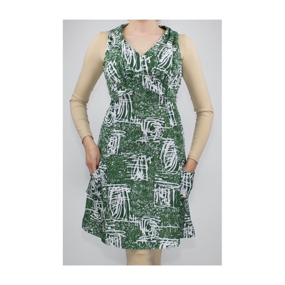 Vintage 60’s Green Polyester Tiki Mini Dress - Picture 2 of 4